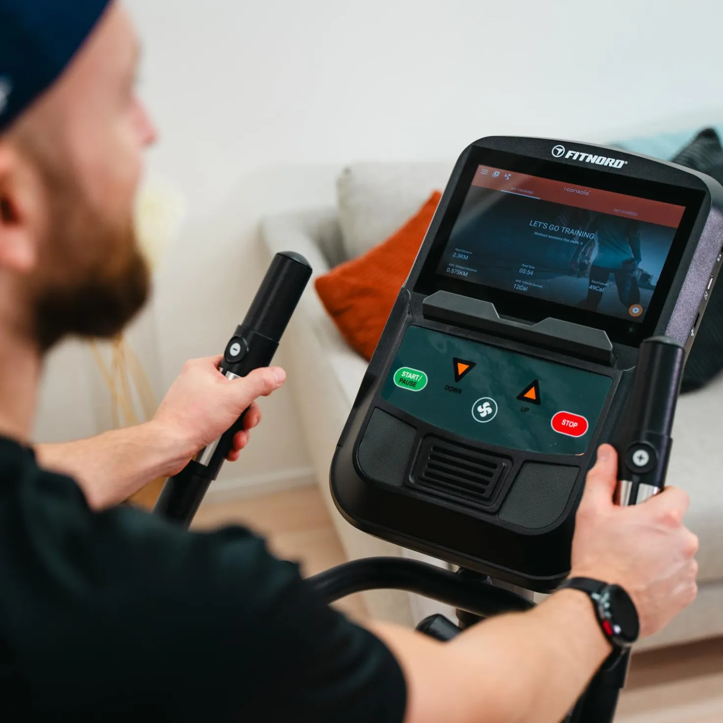 FitNord Cyclo 1000 Kuntopyörä (VUODEN LISÄTAKUU KAUPAN PÄÄLLE)