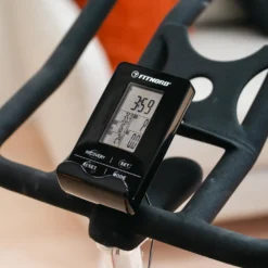 FitNord Racer 500i Spinningpyörä mittarilla (VUODEN LISÄTAKUU KAUPAN PÄÄLLE)
