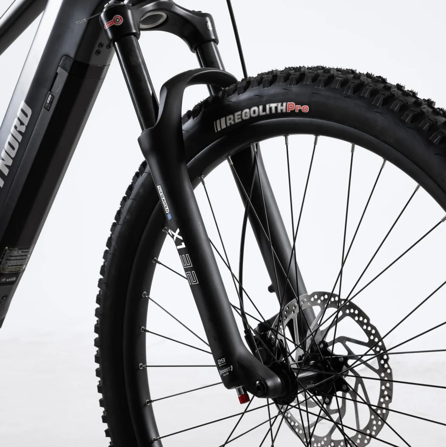FitNord Ranger 800FS Sähkömaastopyörä, musta