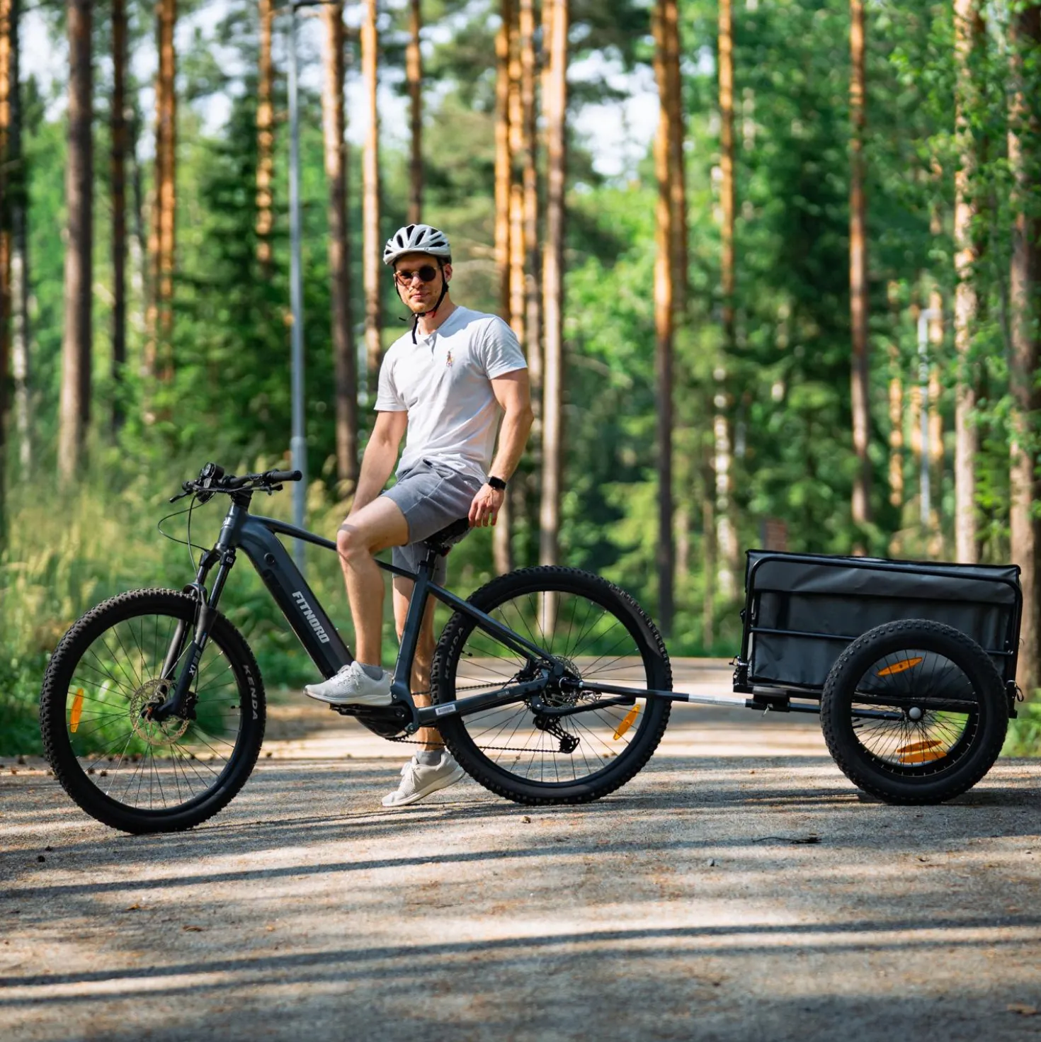 FitNord Ranger 800 Sähkömaastopyörä, musta