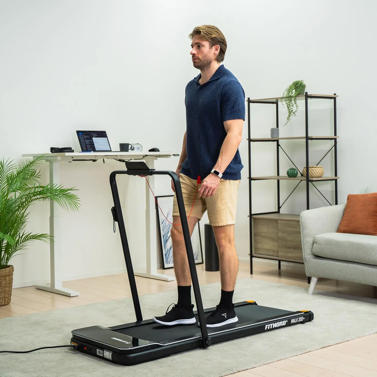 FitNord Walk 300+ Juoksu- ja Kävelymatto Käsikahvoilla *VOITELUVAPAA*