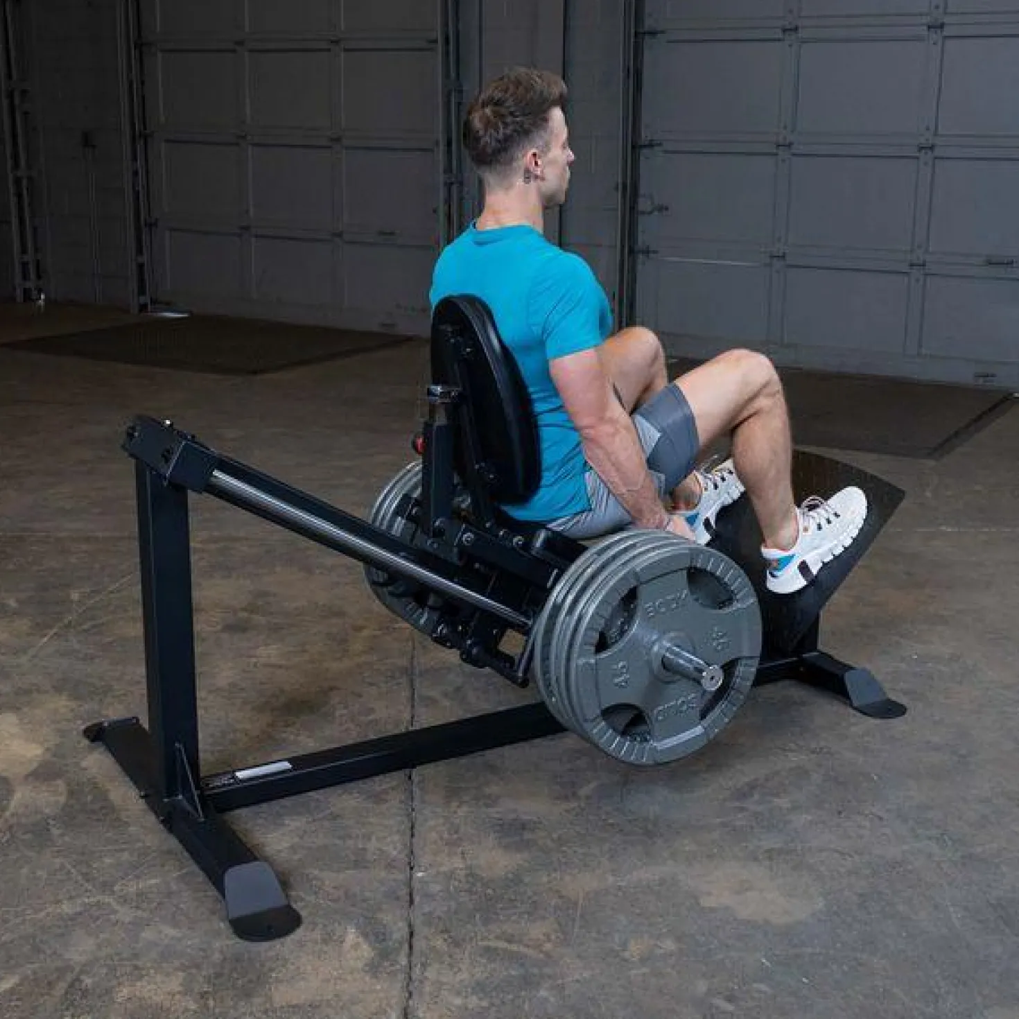 Jalkaprässi Body-Solid Compact GCLP100