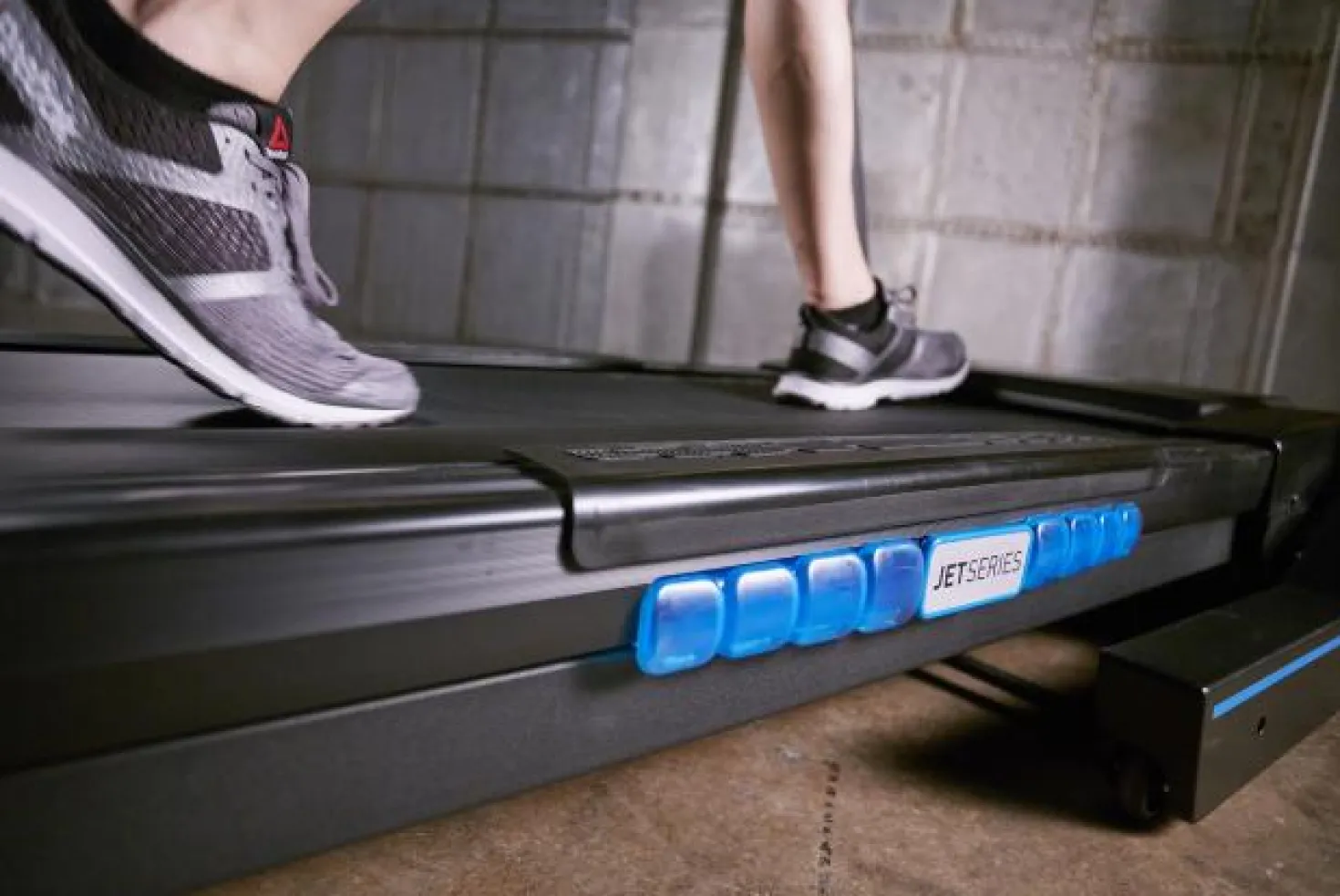 **OUTLET VANTAA** Reebok JET300 Juoksumatto