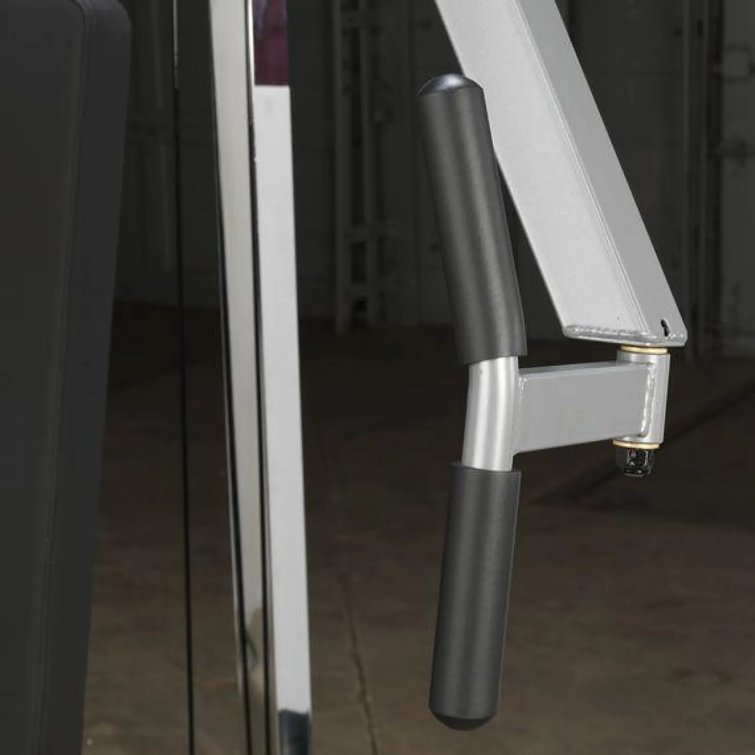 Pec Deck -rintalaite, Body-Solid