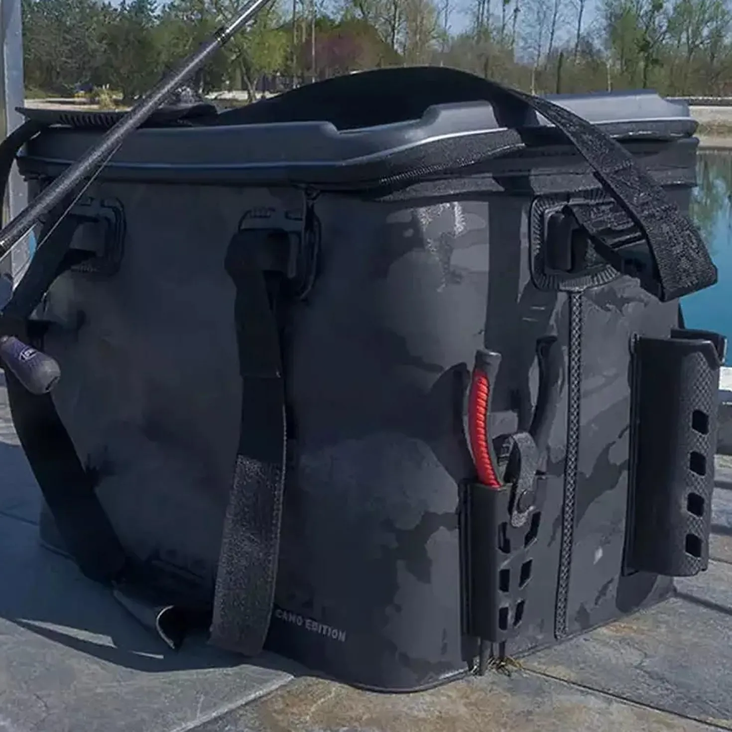 RAGE XL Camo welded bag
