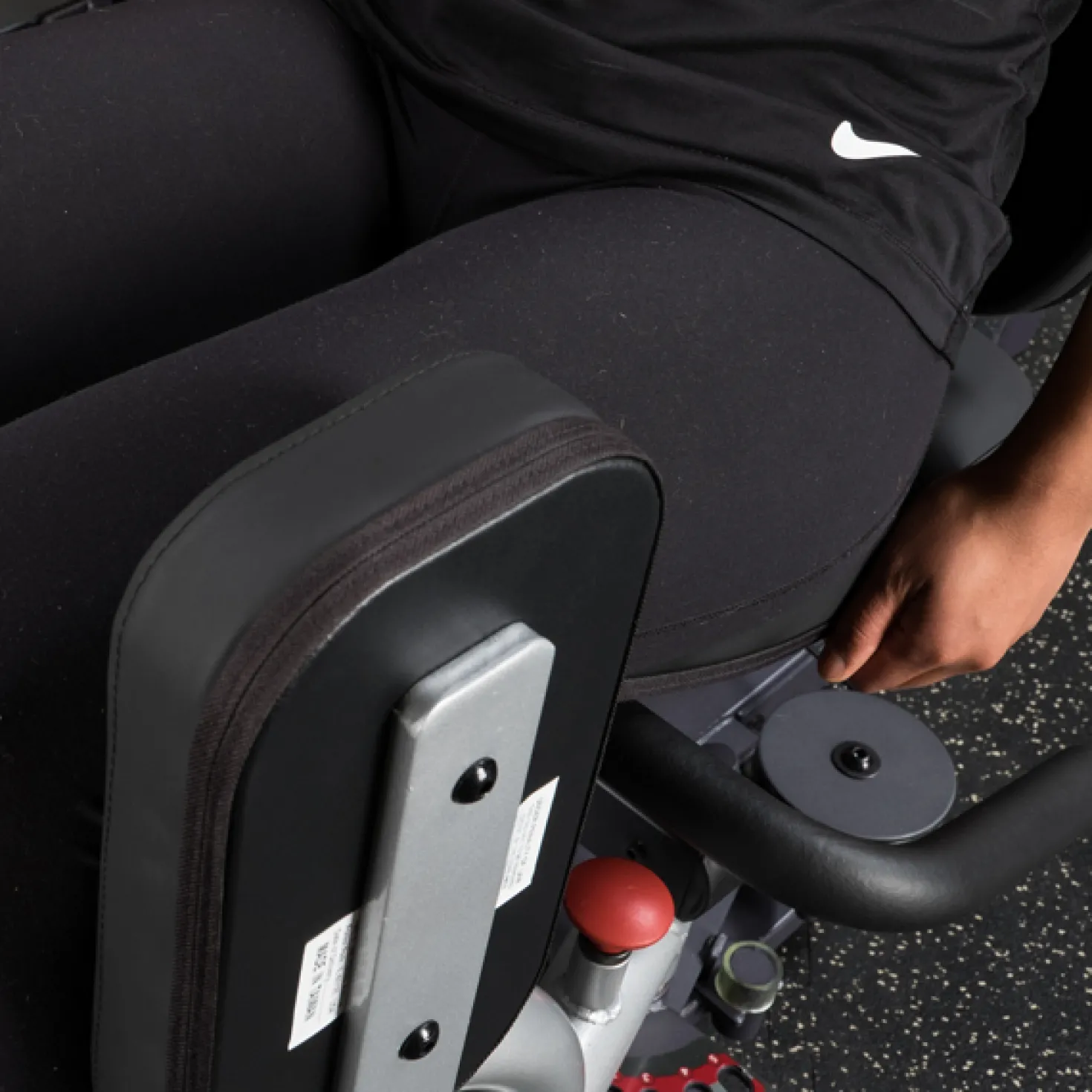 Reiden lähennys- ja loitonnuslaite painopakalla Body-Solid Pro Select