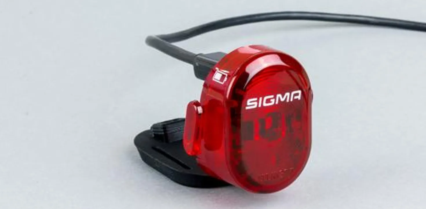 SIGMA Nugget II Flash Red Takavalaisin