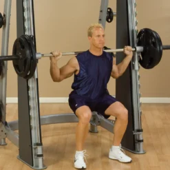 Smith-laite vastapainolla Body-Solid Pro Club Line