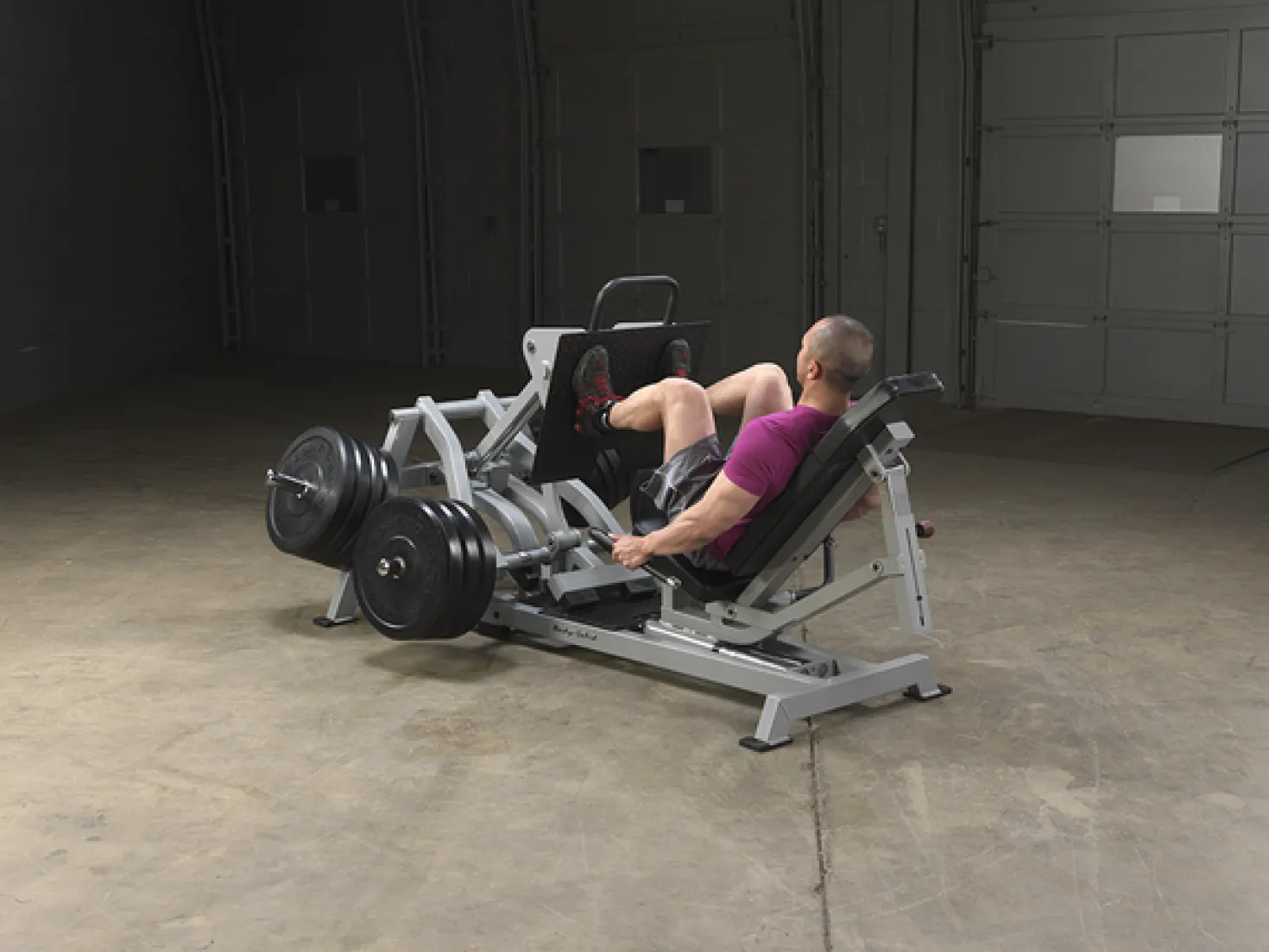Vipuvarsi jalkaprässi Body-Solid Pro Club Line
